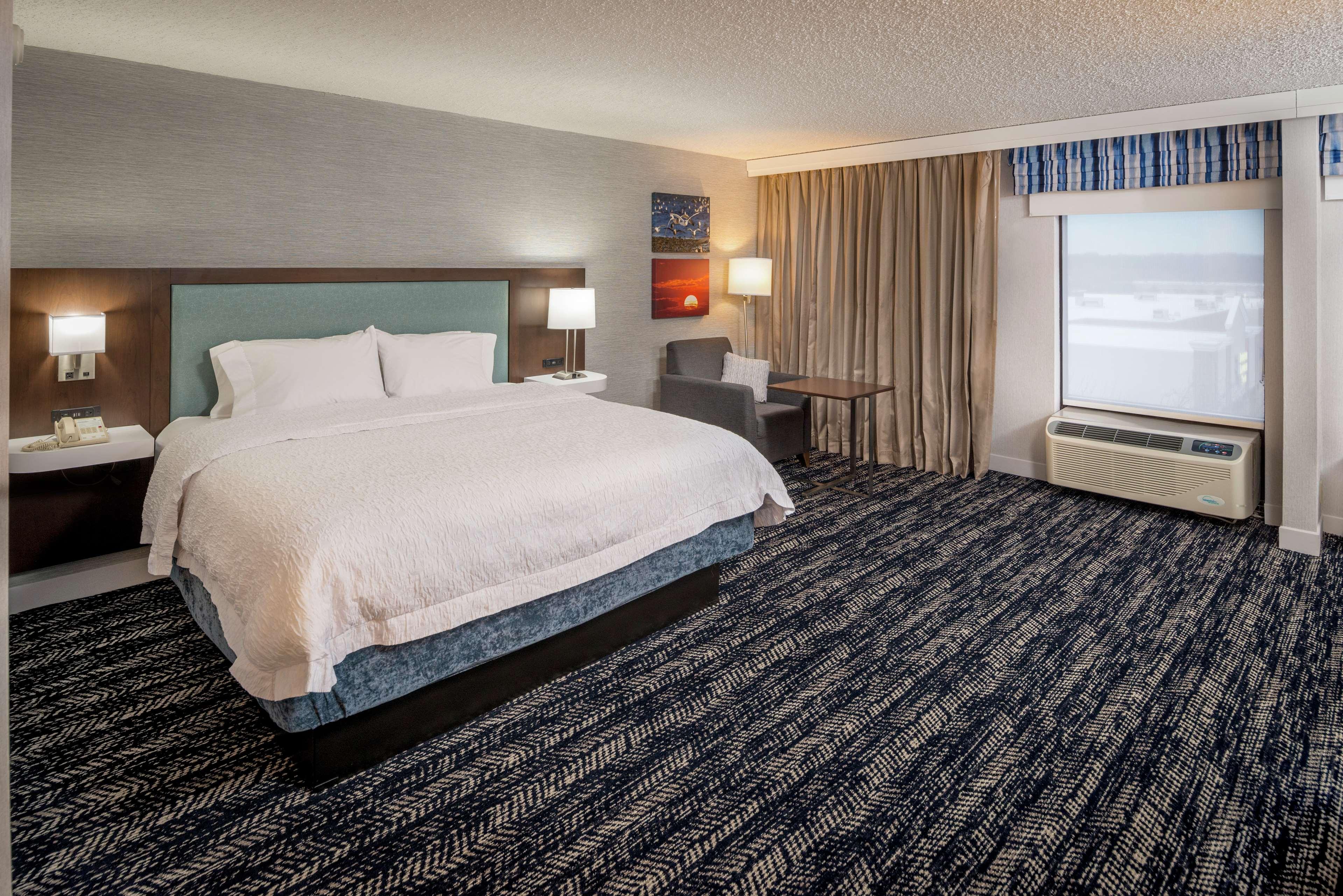 Hotel Hampton Long Island/commack 3*