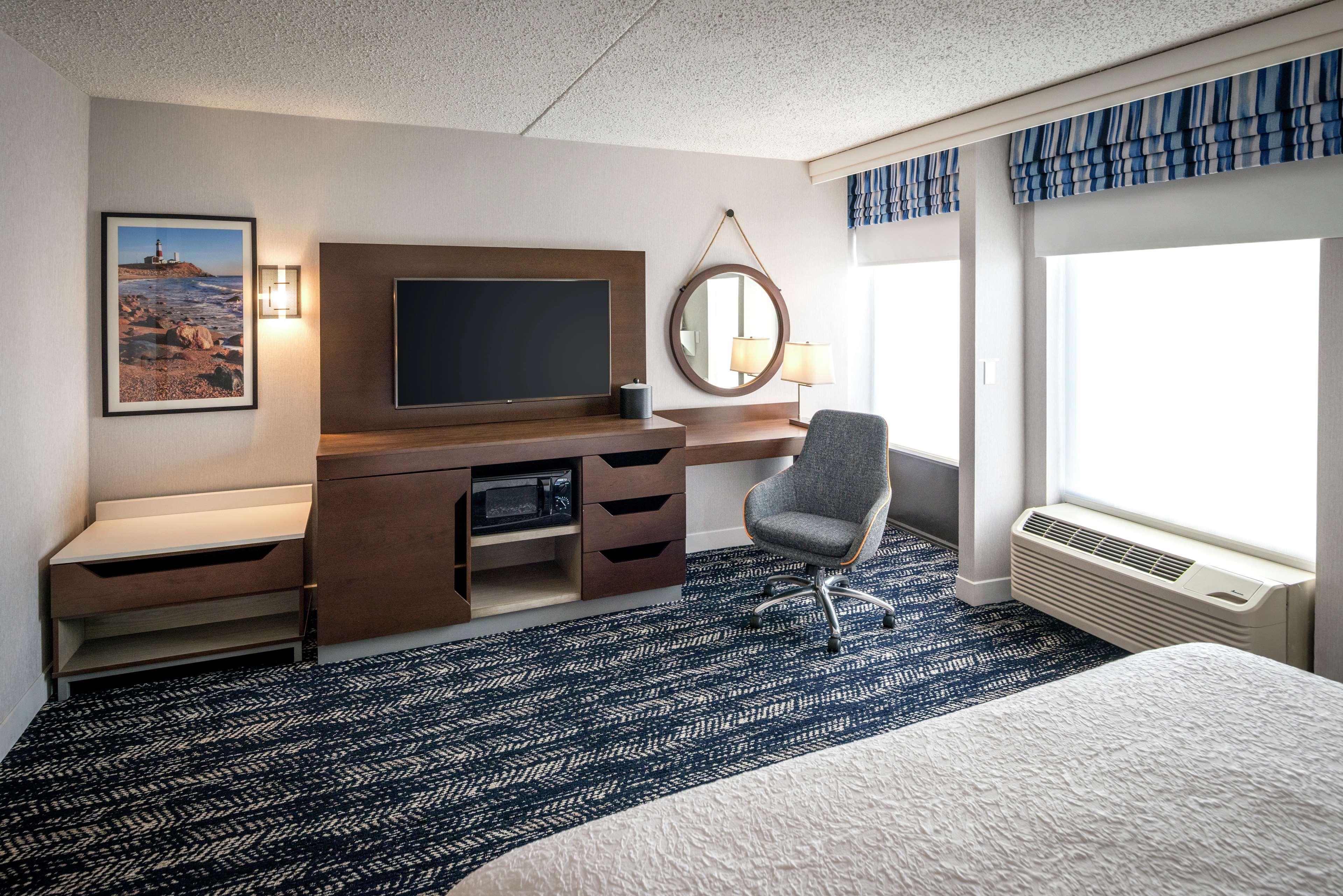 Hampton Long Island/commack 3*