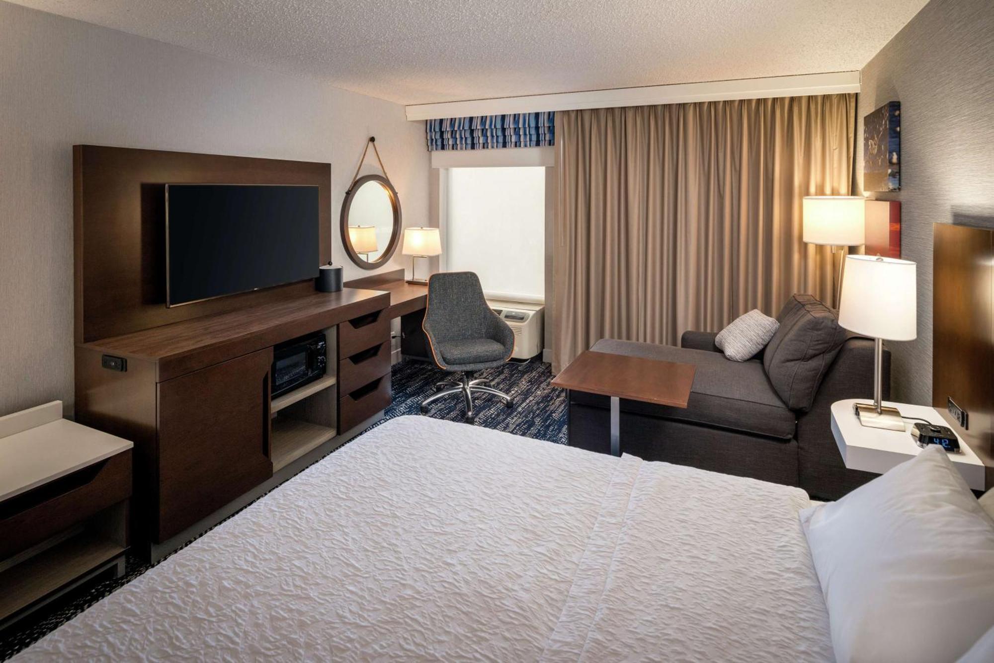 Hotel Hampton Long Island/commack