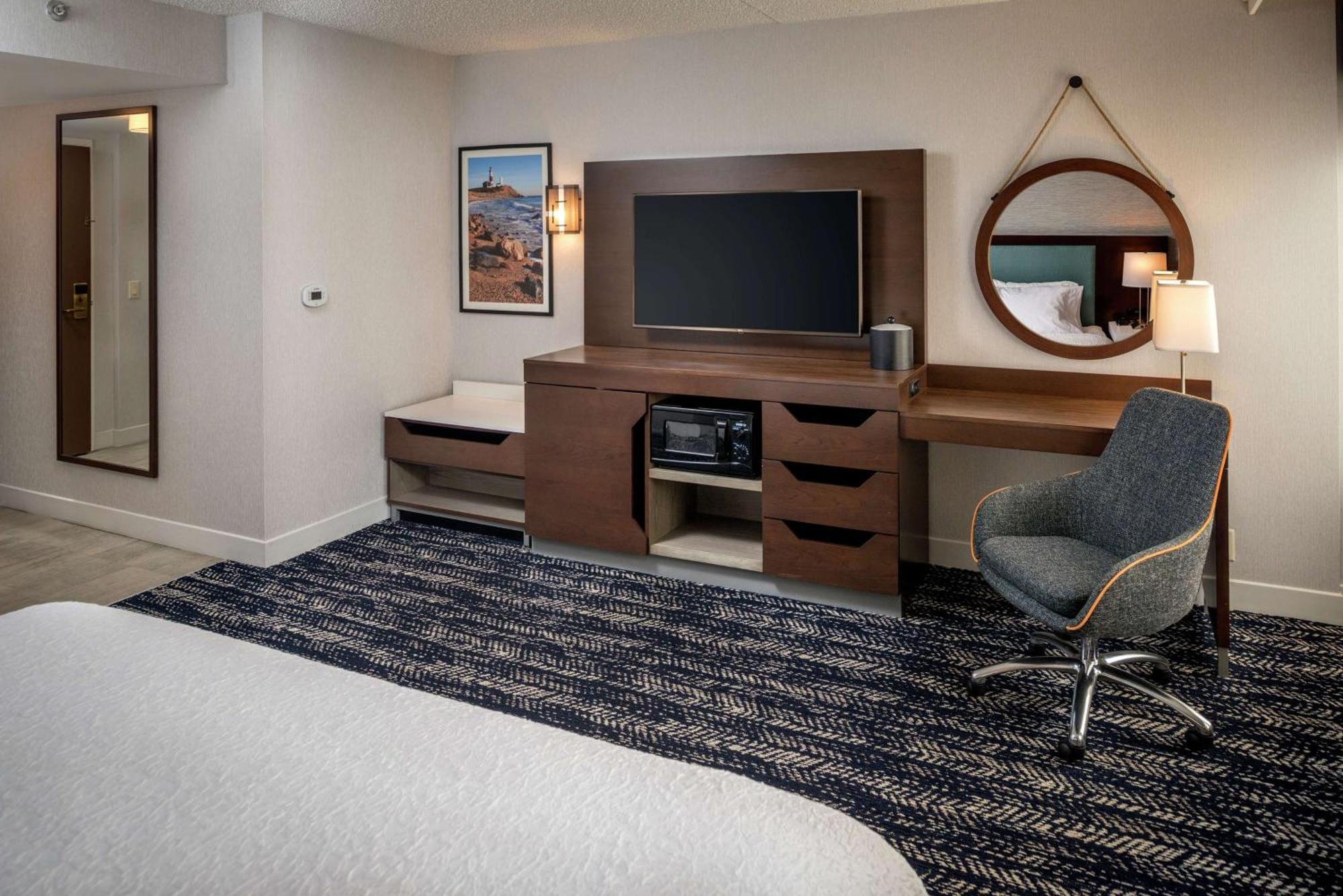 Hampton Long Island/commack 3*
