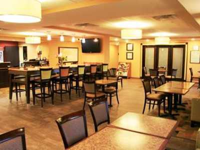 Hotel Hampton Long Island/commack 3*